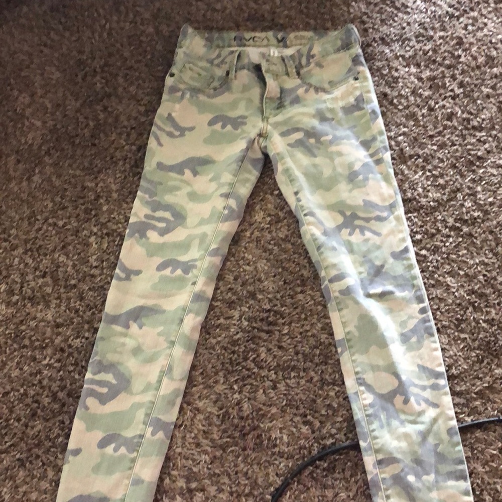 Rvca skinny jeans